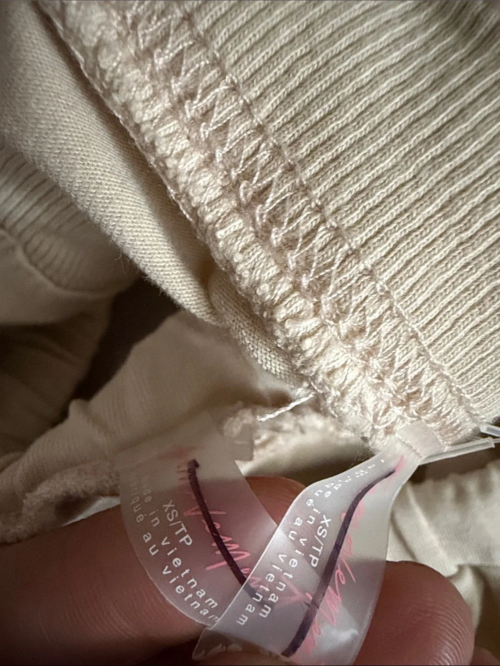 FREE PEOPLE HOT SHOT EASY SET IN LIGHT CREAM* BNWOT